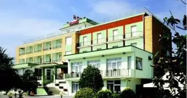 Hotel 3 000 m² w Porto Recanati, Włochy