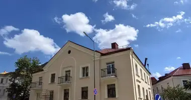 Apartamento 3 habitaciones en Minsk, Belarús
