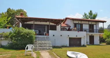 Villa 6 Zimmer mit Meerblick, mit Bergblick in Municipality of Xylokastro and Evrostina, Griechenland