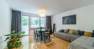 4 room apartment in Warsaw, Poland