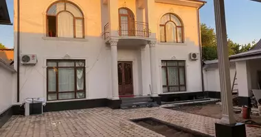 Дом 6 комнат с Мебель, с Парковка, с Кондиционер в Ташкент, Узбекистан