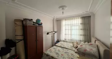 Mieszkanie 4 pokoi z winda w Alanya, Turcja