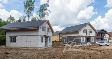 Casa 6 habitaciones en poselenie Schapovskoe, Rusia