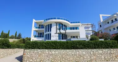 Villa 5 Zimmer in Dobra Voda, Montenegro
