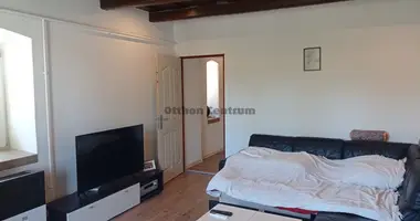 2 room house in Som, Hungary