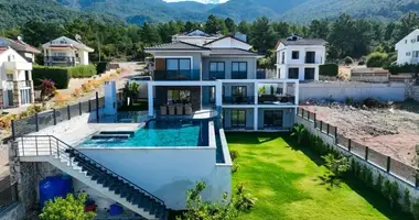 Maison 4 chambres dans Ölüdeniz, Turquie