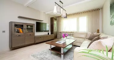 4 room apartment in Zvyrinka, Lithuania