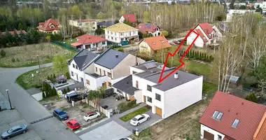 Apartamento 4 habitaciones en Baranowo, Polonia