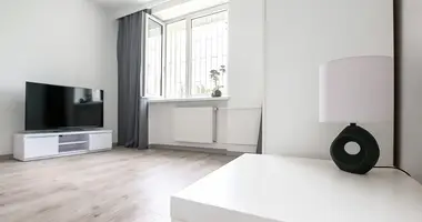 Mieszkanie 1 pokój w Warszawa, Polska