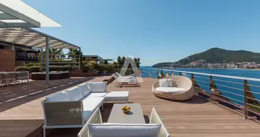 Penthouse 3 chambres avec parkovka parking, avec Meublesd, avec Climatiseur dans Budva, Monténégro