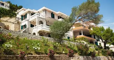 Villa 5 zimmer in Kostanjica, Montenegro