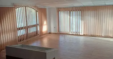 Propiedad comercial 30 m² en Budva, Montenegro