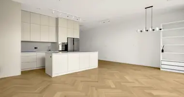 Дом в Варшава, Польша