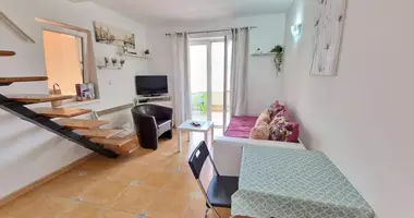 Duplex 2 bedrooms with furniture, with air conditioning, with sea view in Budva, Montenegro