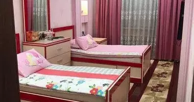 Квартира 3 комнаты с балконом, с мебелью, с кондиционером в Келес, Узбекистан
