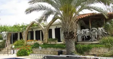 3 bedroom house in Chloraka, Cyprus