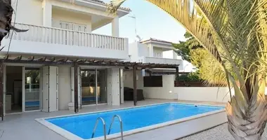 Haus 4 Schlafzimmer in Pyla, Zypern