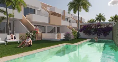 Bungalow in Pilar de la Horadada, Spanien