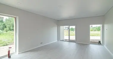 Apartamento 4 habitaciones en Vilna, Lituania