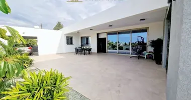 4 bedroom apartment in Empa, Cyprus