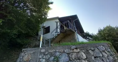 Casa 4 habitaciones en canj, Montenegro