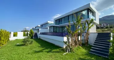Rezydencja 4 pokoi w Bellapais, Cypr Północny