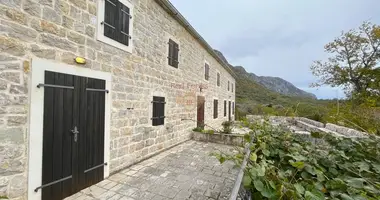 Casa 3 habitaciones en Przno, Montenegro