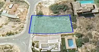 Plot of land in koinoteta agiou tychona, Cyprus