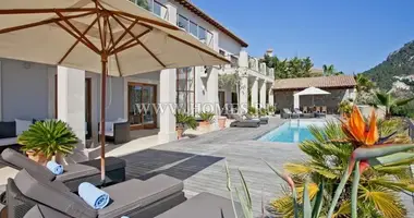 Villa 5 bedrooms with Furnitured, with Air conditioner, with Sea view in Spain