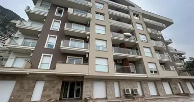 Apartamento 2 habitaciones en Dobrota, Montenegro