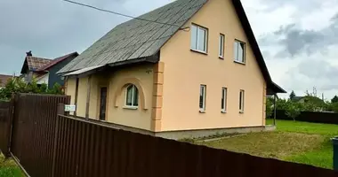 Maison dans Dziarzynski sielski Saviet, Bélarus
