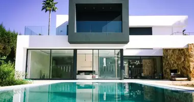 Villa  con Terraza, con Garaje, con Jardín en Marbella, España