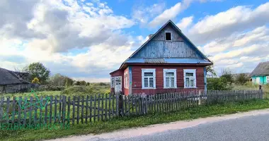 Maison dans Ivianiecki siel ski Saviet, Biélorussie