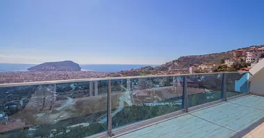 Villa 5 Zimmer mit Balkon, mit Möbliert, mit Klimaanlage in Alanya, Türkei
