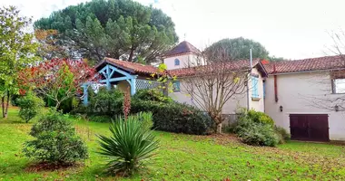 Dom 6 pokojów w Madiran, Francja