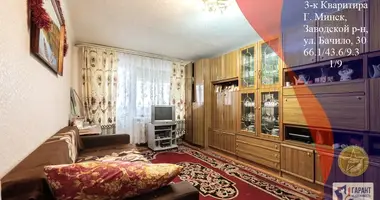 Apartamento 3 habitaciones en Minsk, Bielorrusia