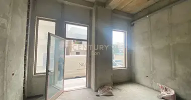 Unidad comercial en venta en el centro de Durrës en Durres, Albania