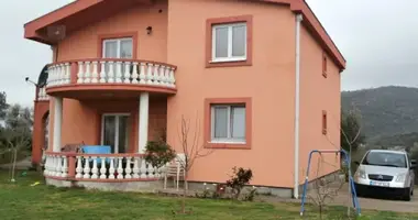 4 bedroom house in Montenegro