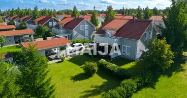 Casa 4 habitaciones en Oulunsalo, Finlandia