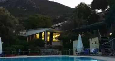 Hotel 2 231 m² in Gemeinde Lefkada, Griechenland
