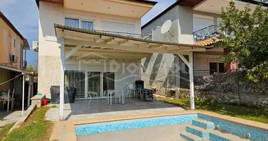 3 bedroom house in Pefkochori, Greece