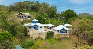Дом 4 спальни в Sandy Bay, Гондурас
