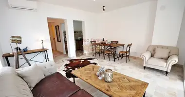 Apartamento 3 habitaciones en Risan, Montenegro