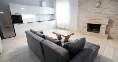 Villa 5 chambres avec Meublesd, avec Chauffage central, avec Disponible dans Tbilissi, Géorgie