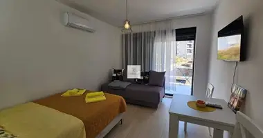 Apartment with parking, with Balcony, with Elevator in Budva, Montenegro