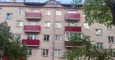 Apartamento 3 habitaciones en Byarozawka, Belarús