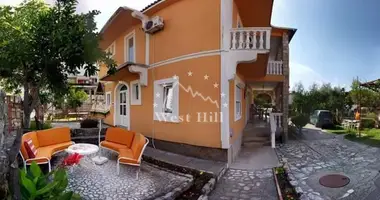 Commercial property 320 m² in Budva, Montenegro
