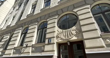 Mieszkanie 5 pokojów w Ryga, Łotwa