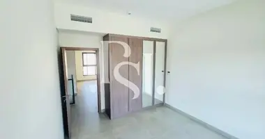 3 bedroom townthouse in Sharjah Emirate, UAE