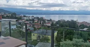 Hotel 960 m² en Lovran, Croacia